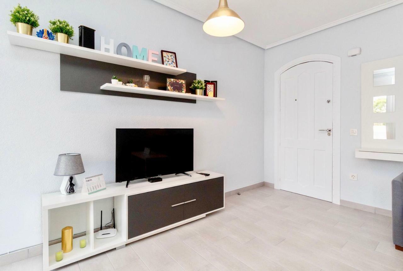 Luxury La Zenia Beach Apartment Dehesa de Campoamor  Екстериор снимка